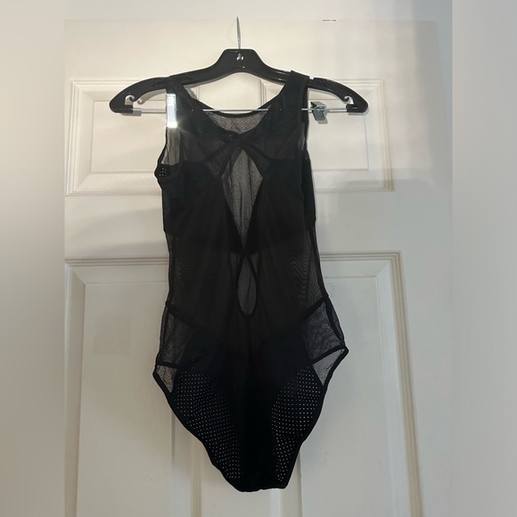 UO Bodysuit - Picture 7 of 8